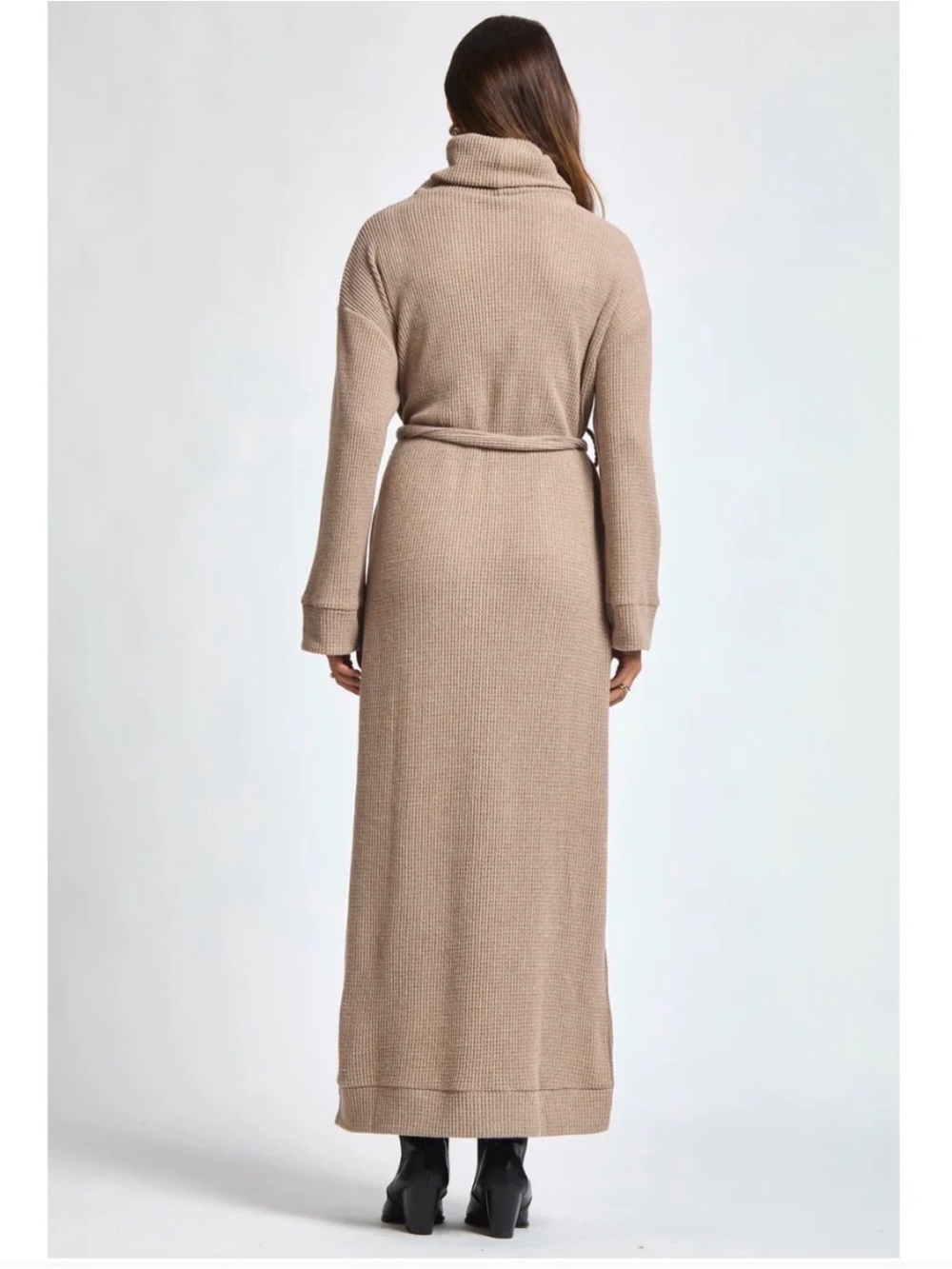 Dear Scarlett plush Maxi Dress with Waist Tie - Mocha Sz L - Picture 2 of 2
